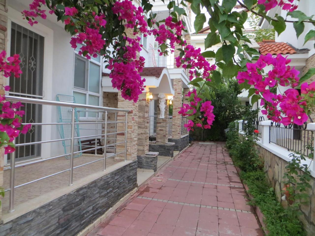 Stella Classic Apartments Фетхие Экстерьер фото